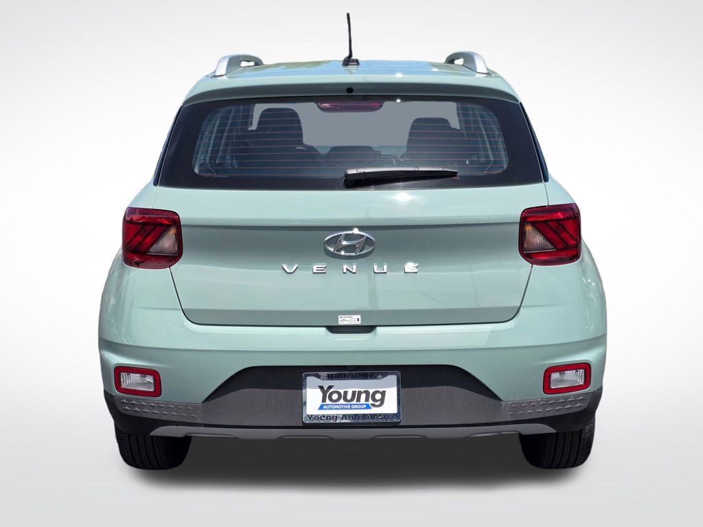 2026 Hyundai Venue SEL - Photo 4