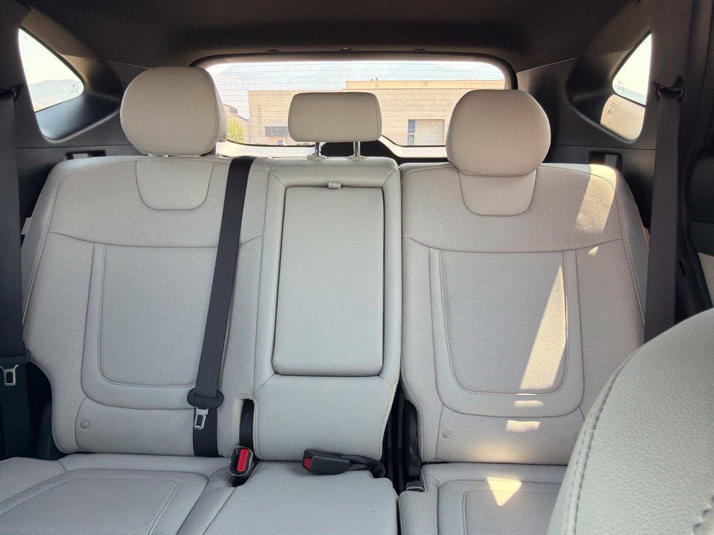 2025 Hyundai Tucson Limited - Photo 31