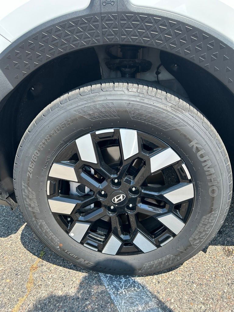 2025 Hyundai Santa Cruz SE - Photo 9