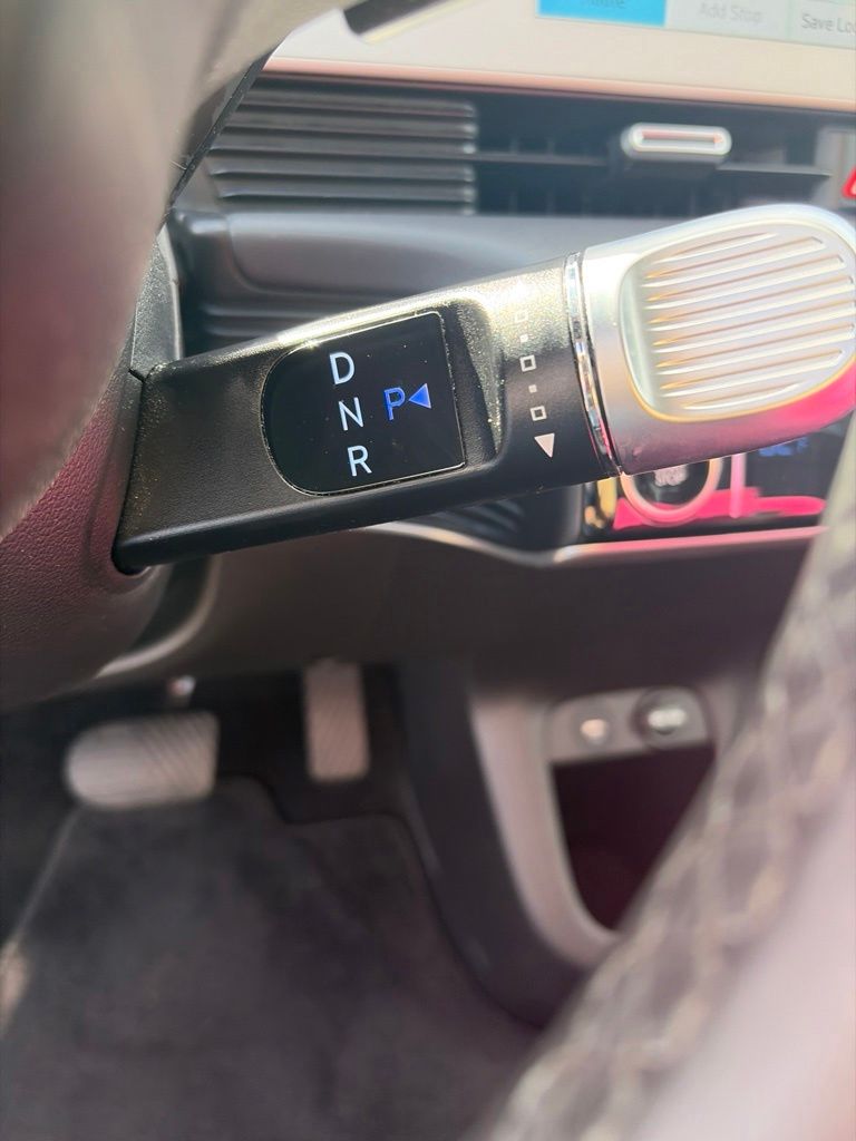 2023 Hyundai IONIQ 5 Limited - Photo 16