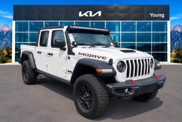 2022 Jeep Gladiator Truck Crew Cab 