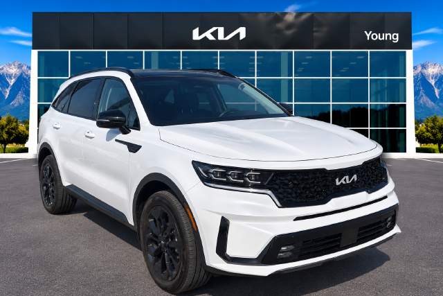 Used 2023 Kia Sorento SX SUV
