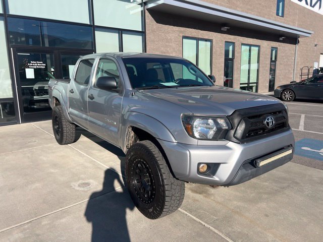 Used 2015 Toyota Tacoma Base Truck Double Cab