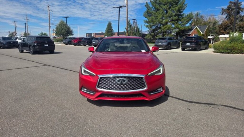 Used 2017 INFINITI Q60 3.0t Red Sport 400 Coupe