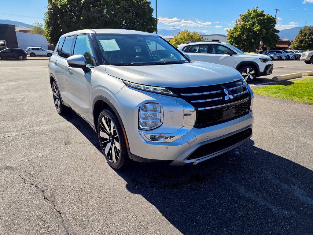 2025 Mitsubishi Outlander