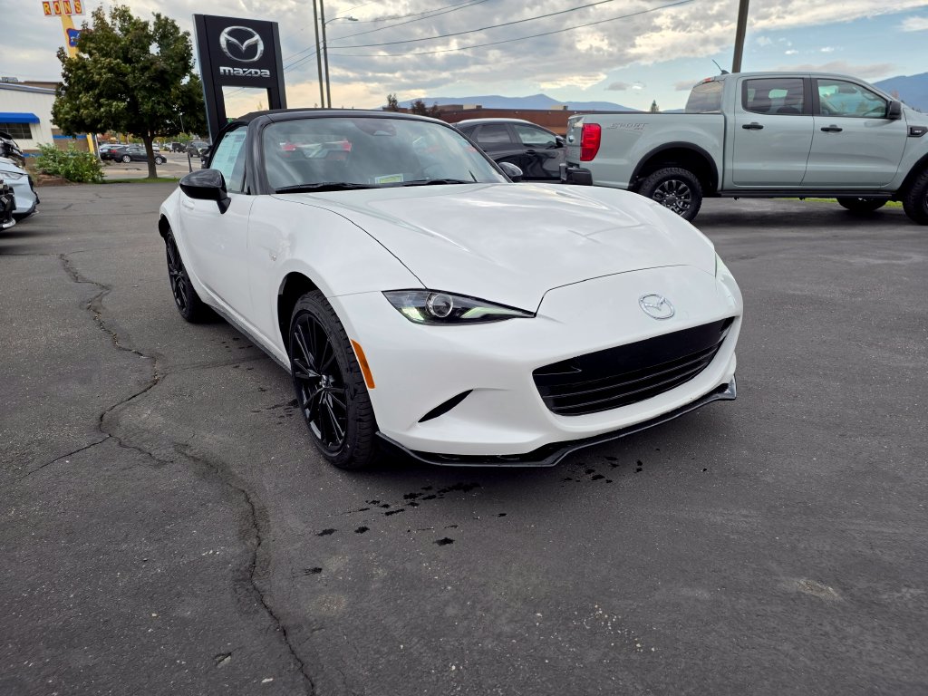 2026 Mazda MX-5 Miata Club Convertible