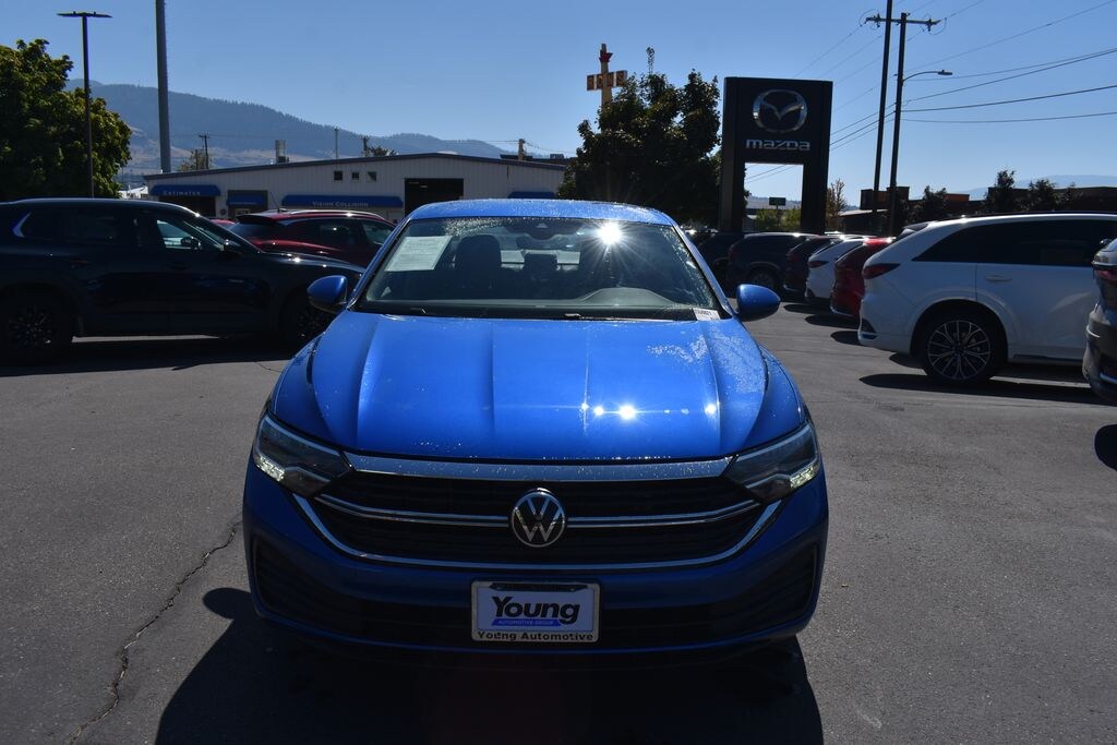 Used 2024 Volkswagen Jetta 1.5T SE Sedan