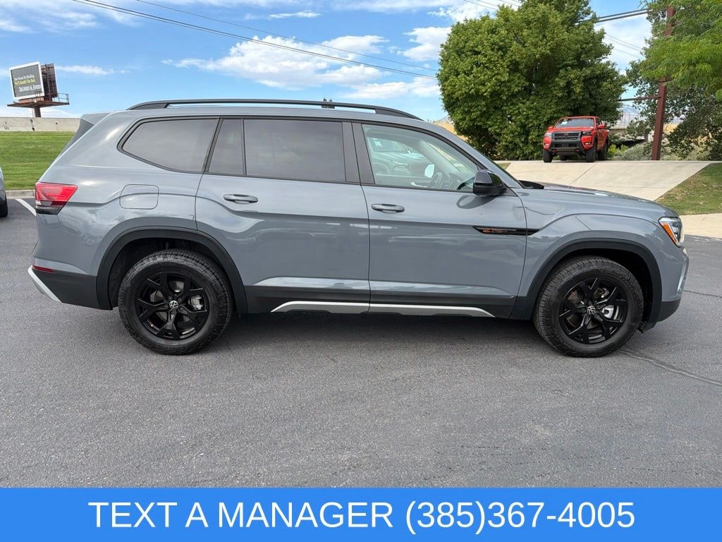 Used 2024 Volkswagen Atlas 2.0T Peak Edition SEL SUV