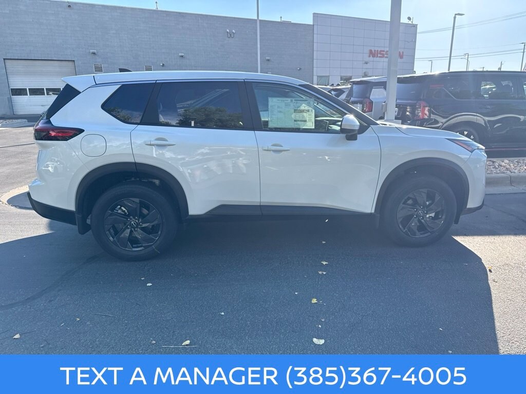 New 2026 Nissan Rogue SV SUV