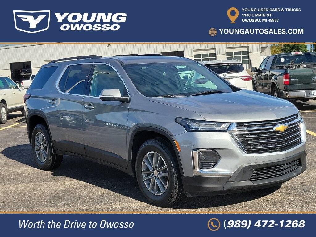 Used 2023 Chevrolet Traverse LT Cloth SUV