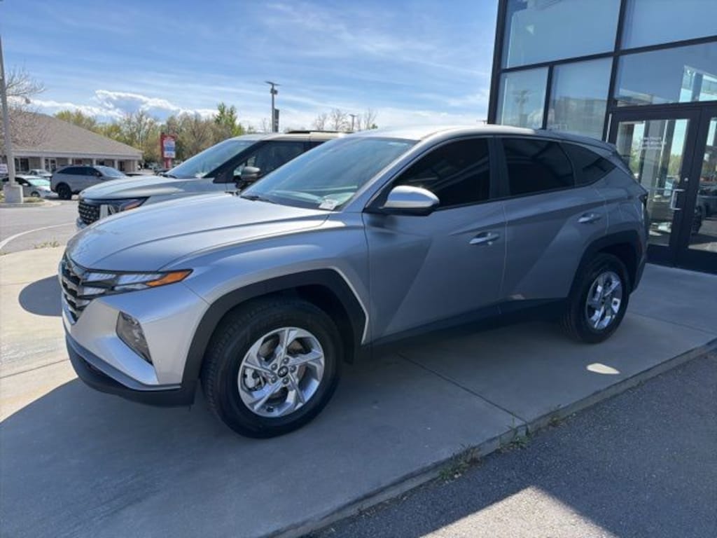 Used 2024 Hyundai Tucson SE SUV
