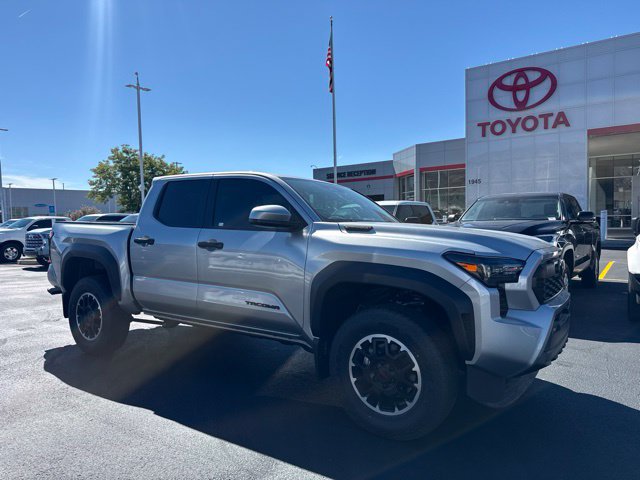 2026 Toyota Tacoma i-FORCE MAX TRD Off Road Hybrid Double Cab 5' Bed AT Truck