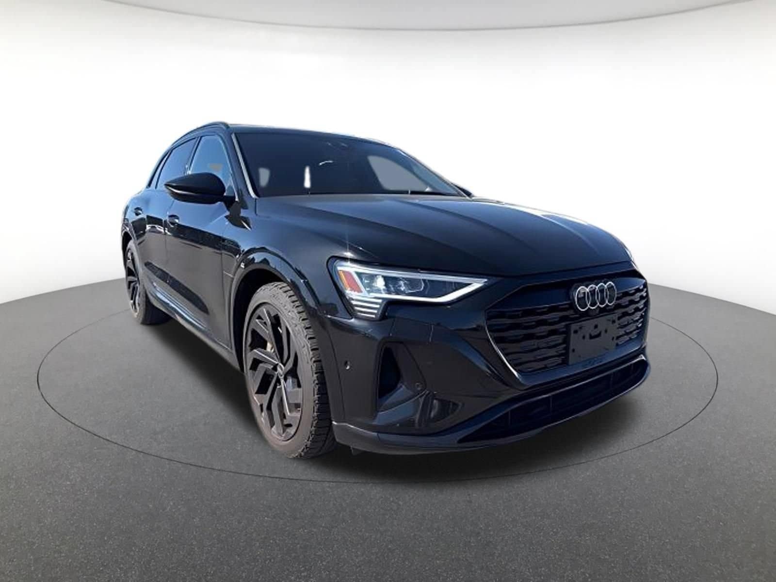 2024 Audi Q8 e-tron