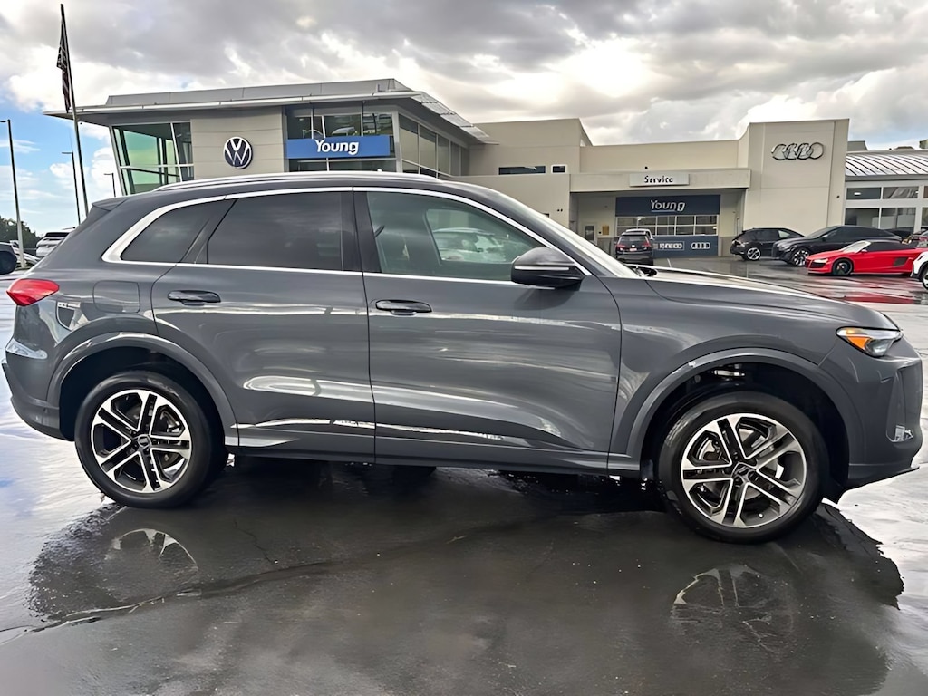 Used 2025 Audi Q5 Premium Premium 2.0 TFSI quattro