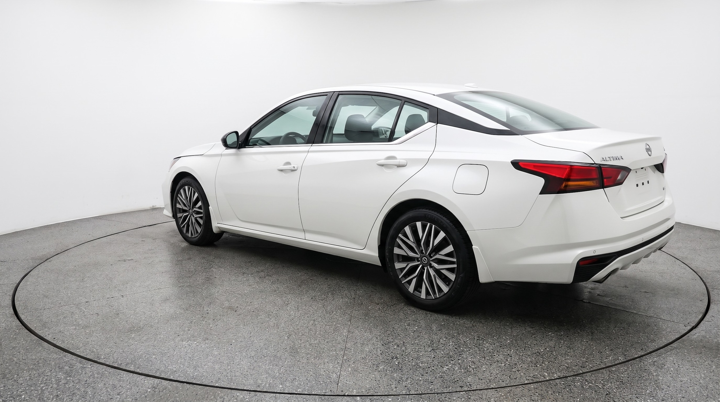 Thumbnail: 2026 Nissan Altima - 5