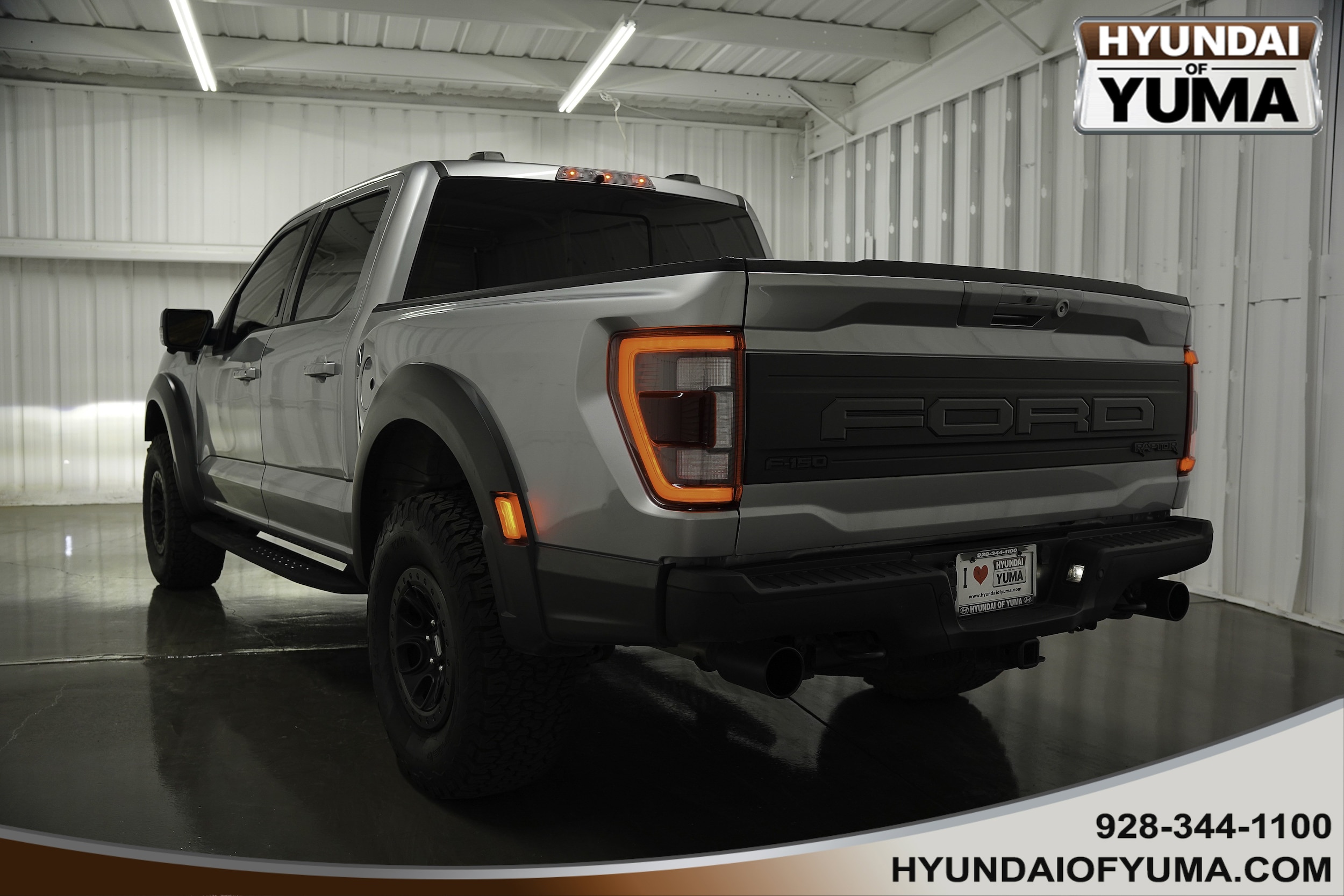 2023 Ford F-150 Raptor - Photo 4