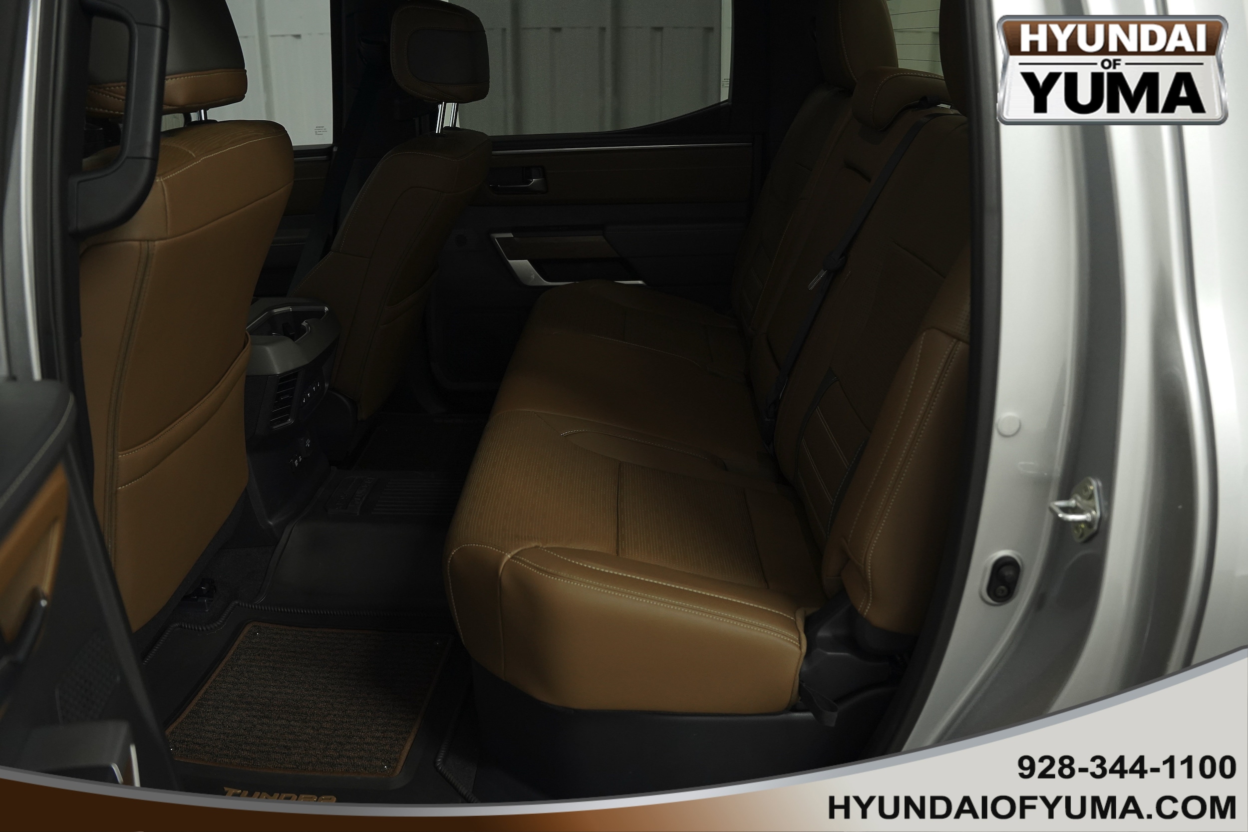 2025 Toyota Tundra 1794 Edition - Photo 17