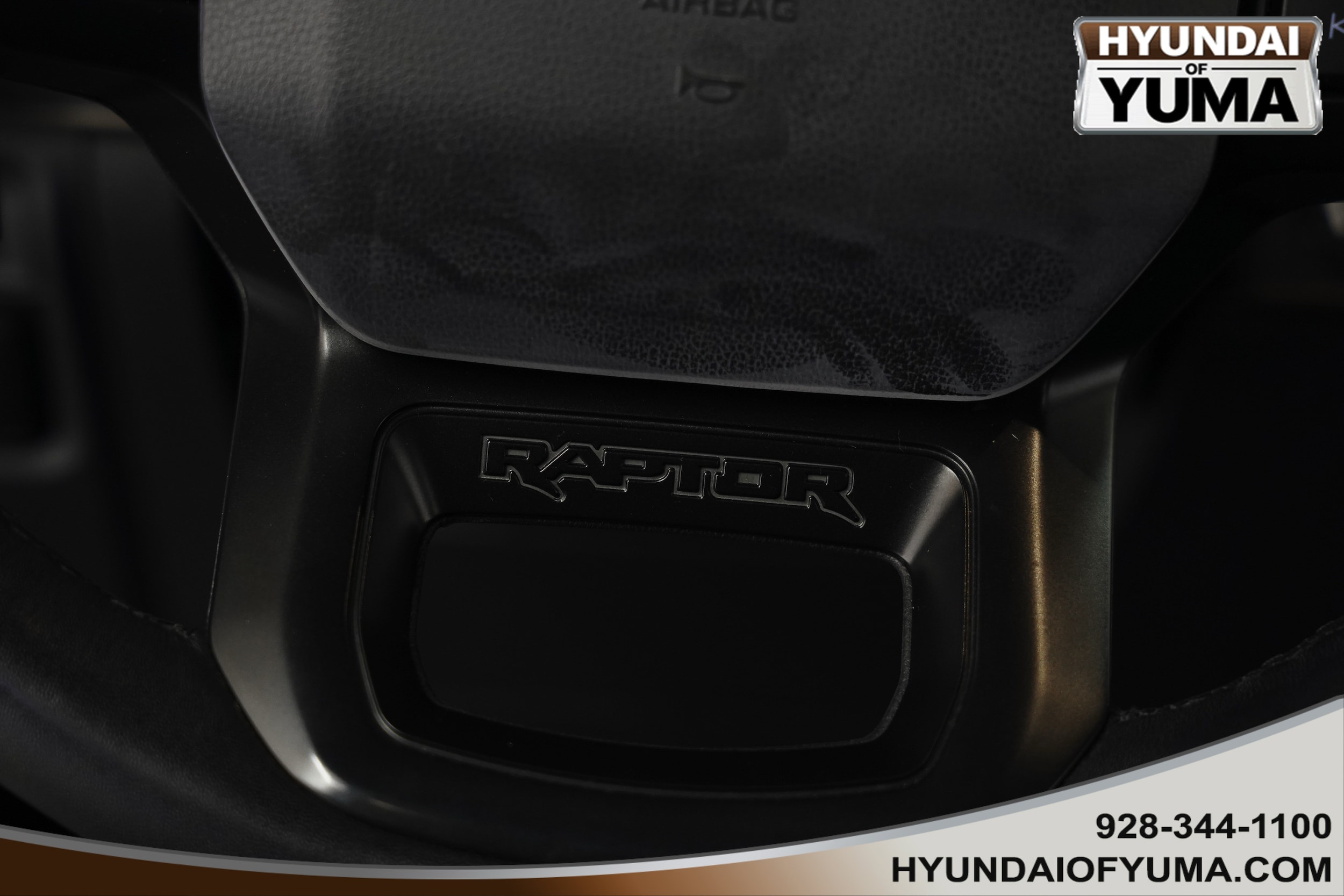 2023 Ford F-150 Raptor - Photo 23