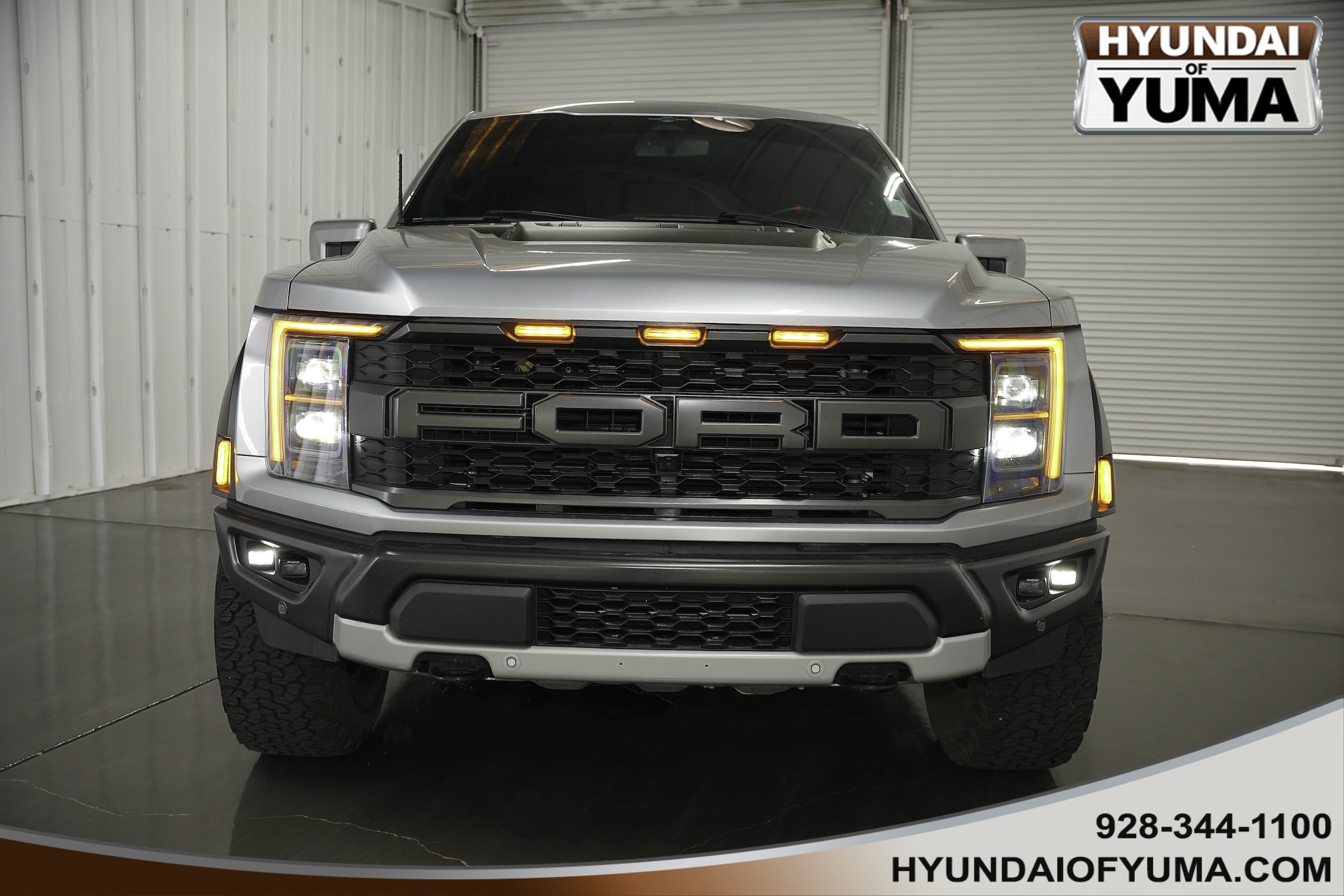 2023 Ford F-150 Raptor - Photo 3