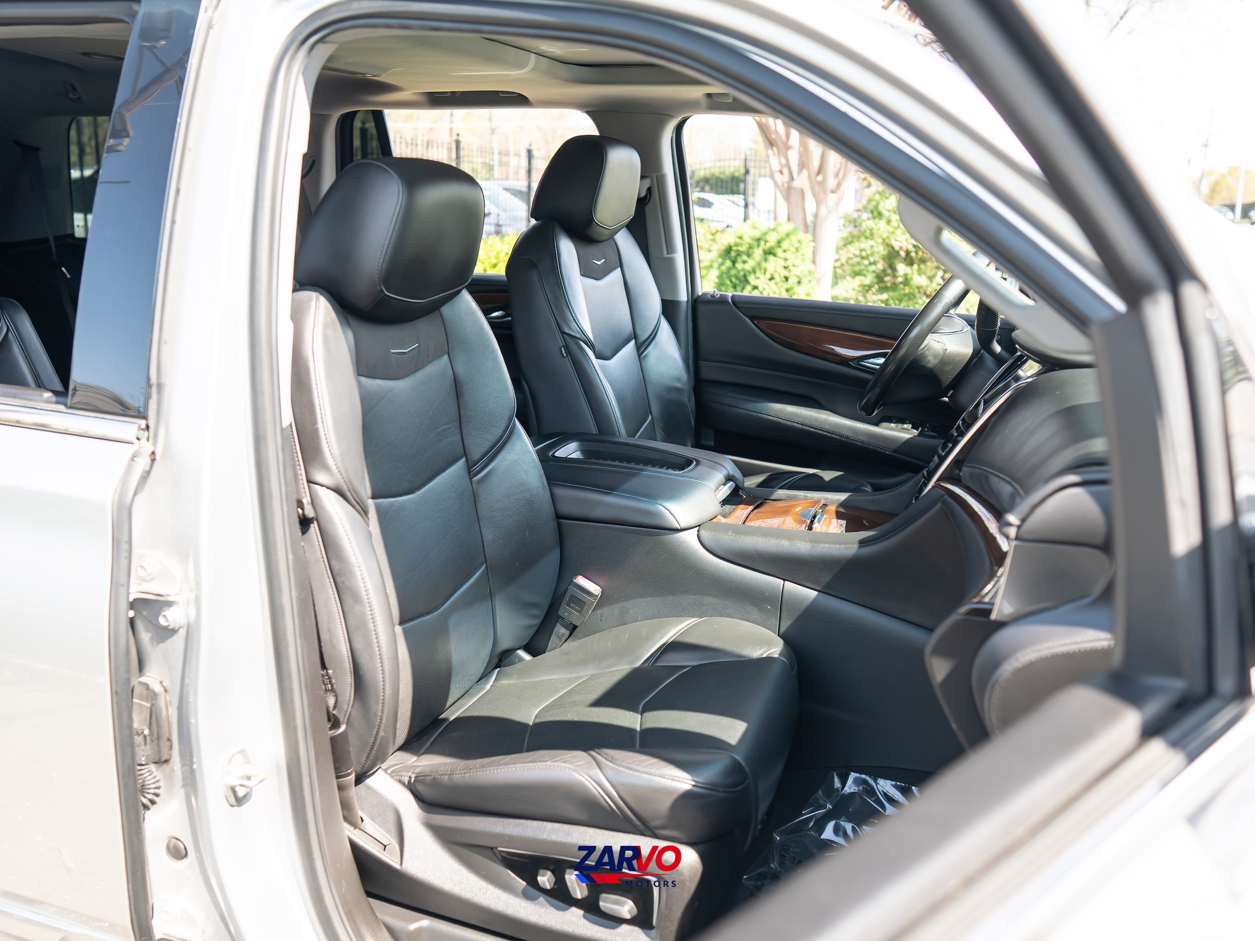 2019 Cadillac Escalade Luxury - Photo 16
