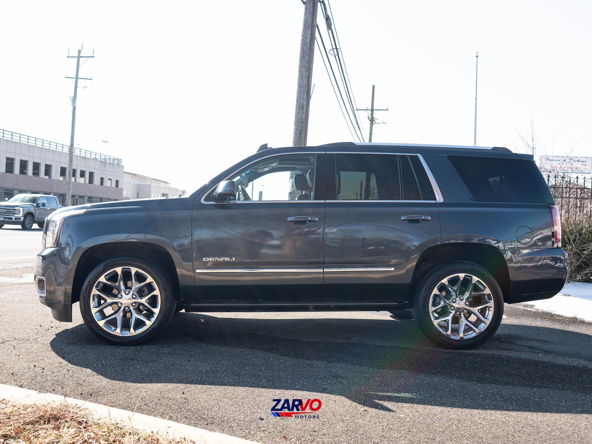 2019 GMC Yukon Denali - Photo 4