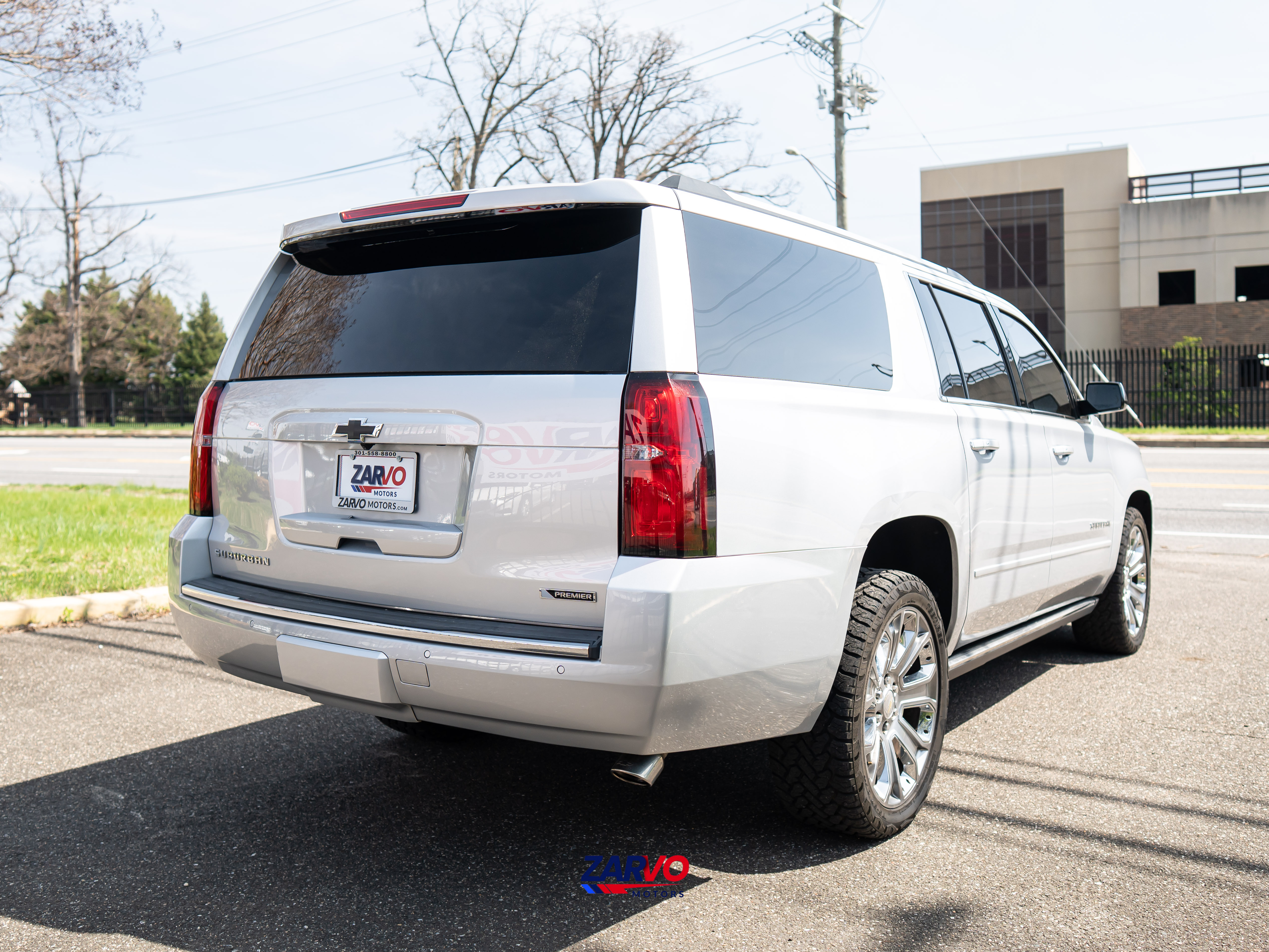 2017 Chevrolet Suburban Premier - Photo 7