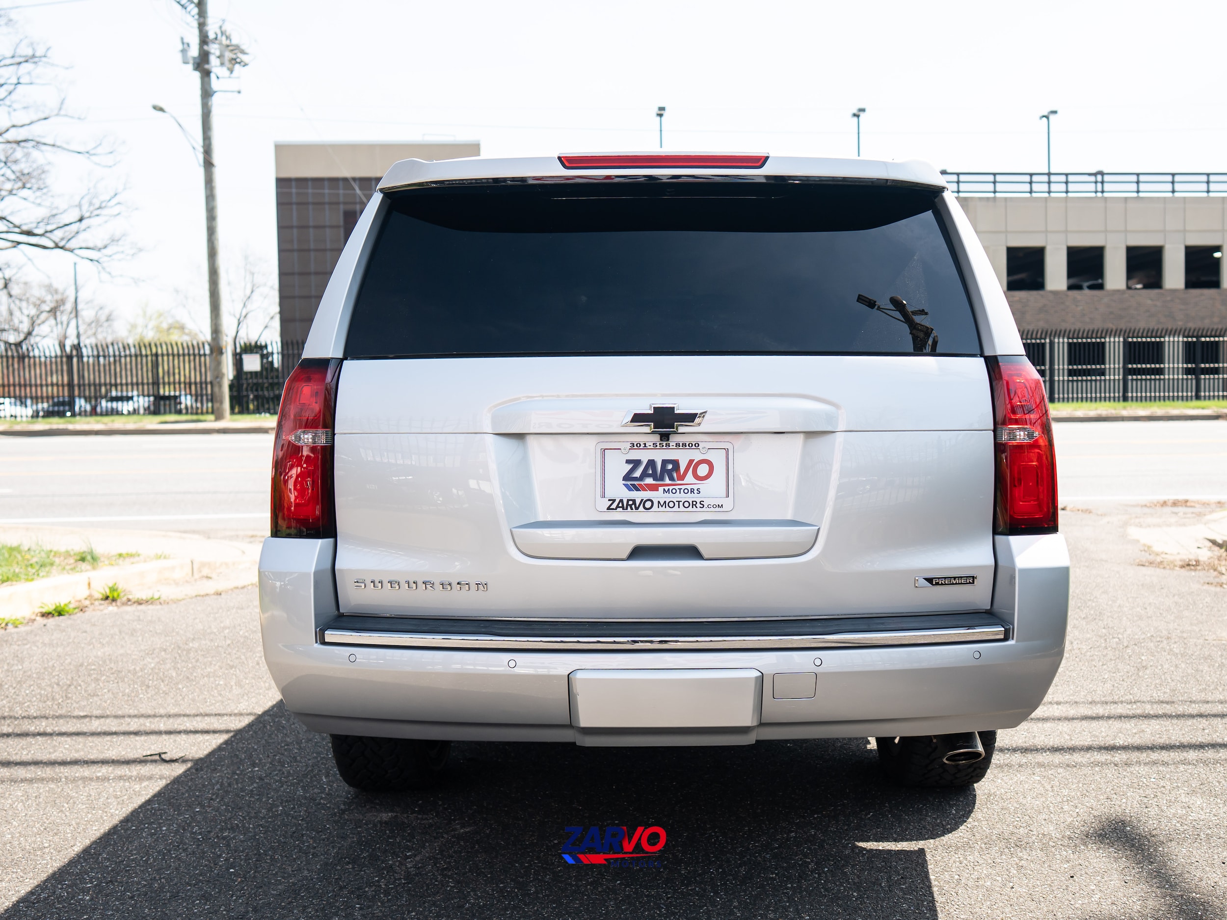 2017 Chevrolet Suburban Premier - Photo 6