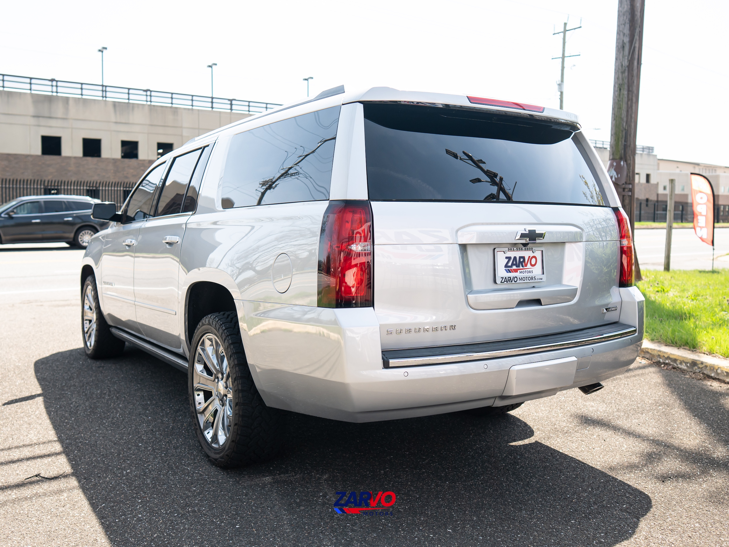 2017 Chevrolet Suburban Premier - Photo 5
