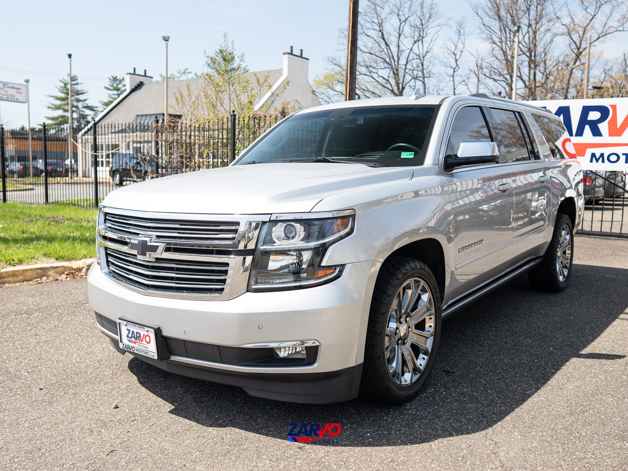 2017 Chevrolet Suburban Premier - Photo 3