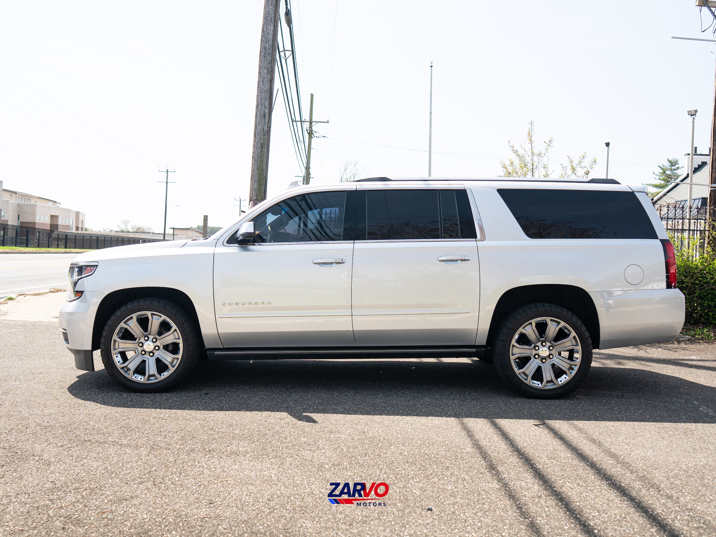 2017 Chevrolet Suburban Premier - Photo 4