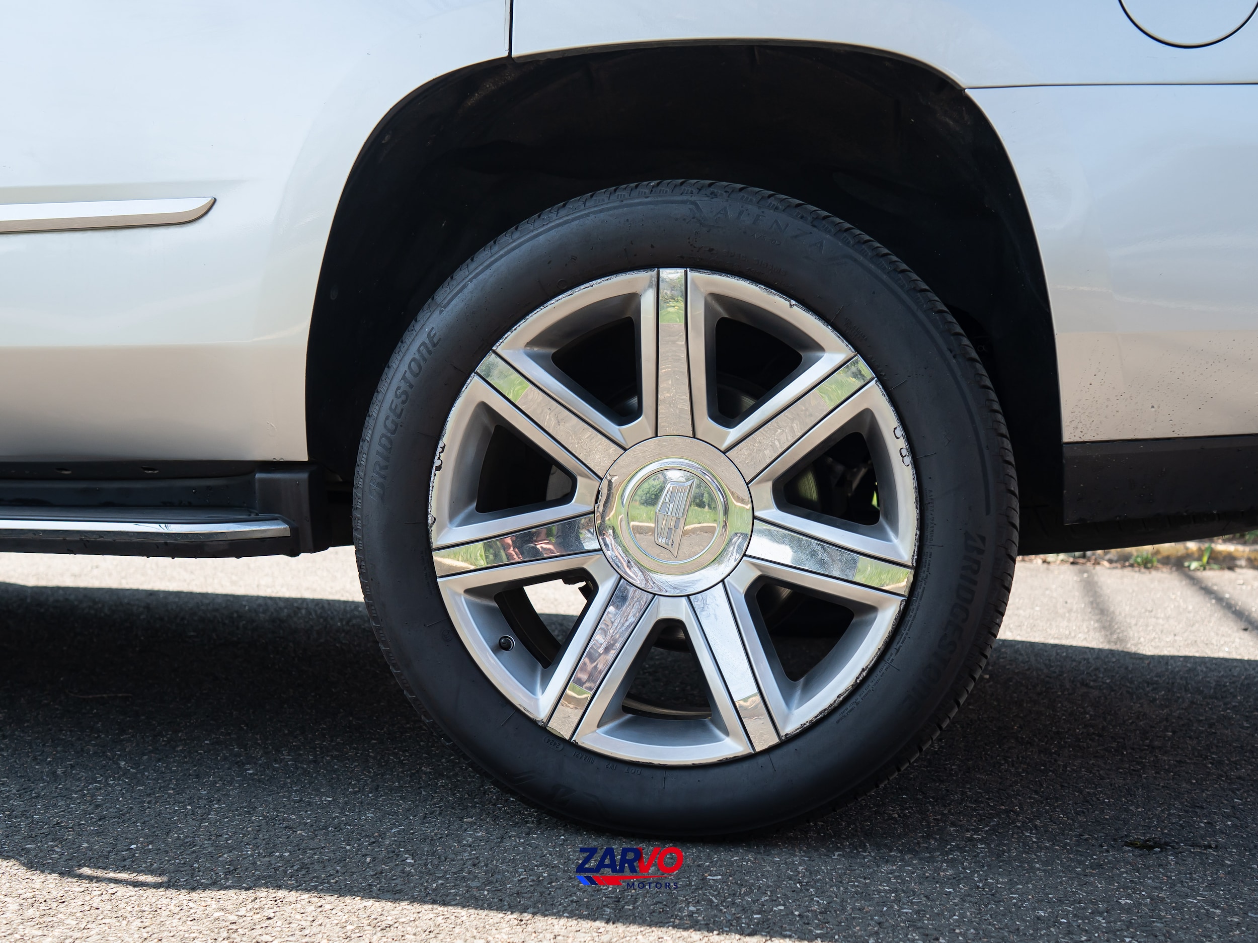 2019 Cadillac Escalade Luxury - Photo 11