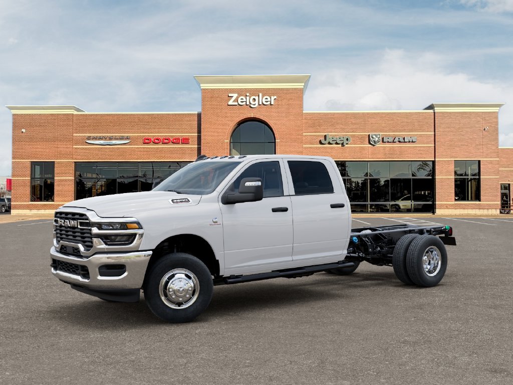 New 2027 Ram 3500 Chassis Tradesman/Big Horn Truck Crew Cab