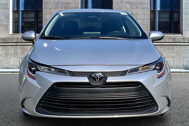 Used 2025 Toyota Corolla LE Sedan
