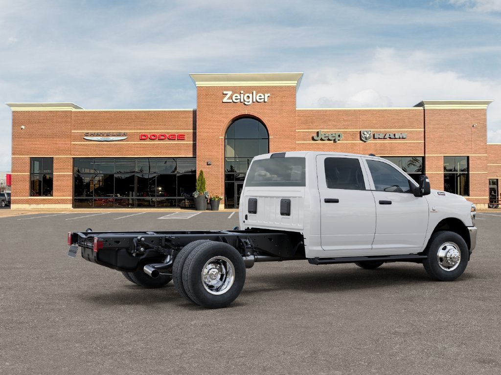 New 2027 Ram 3500 Chassis Tradesman/Big Horn Truck Crew Cab