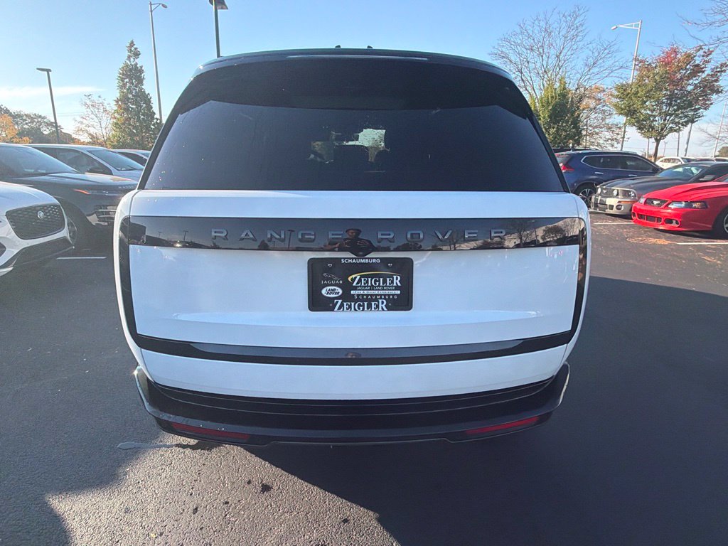 Used 2025 Land Rover Range Rover SE SUV