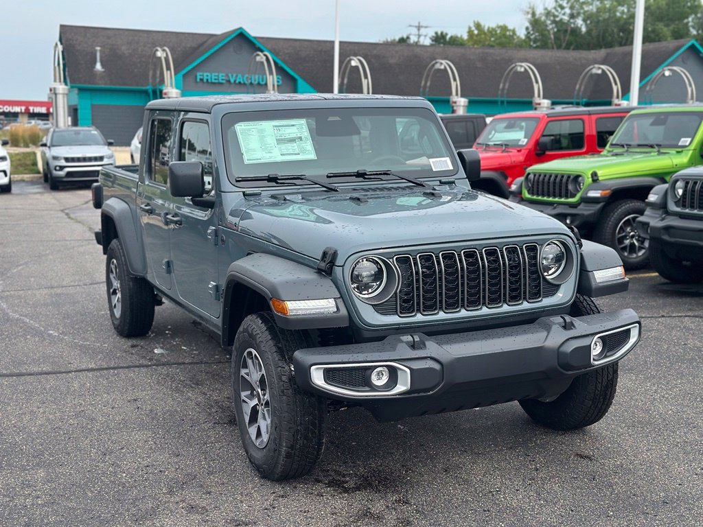 New 2026 Jeep Gladiator Sport S Truck