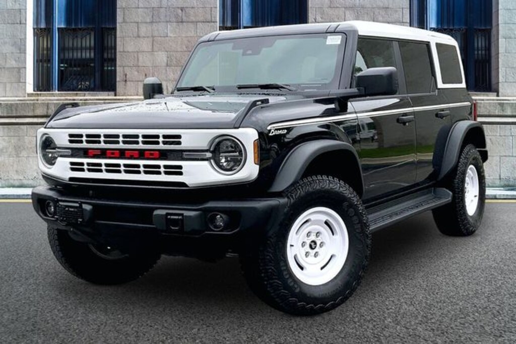 Used 2026 Ford Bronco Heritage Edition SUV