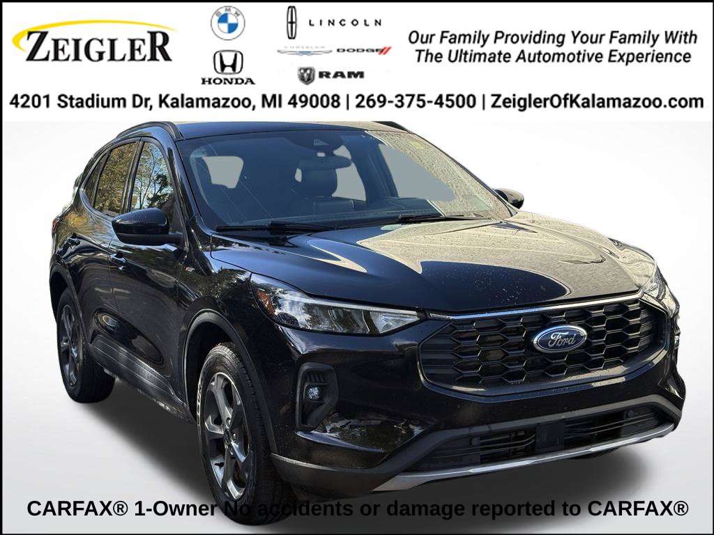 Used 2025 Ford Escape ST-Line Select SUV
