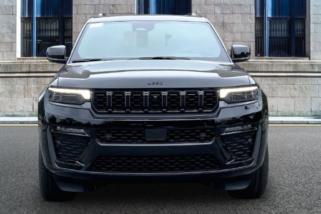 New 2027 Jeep Grand Cherokee L Summit SUV
