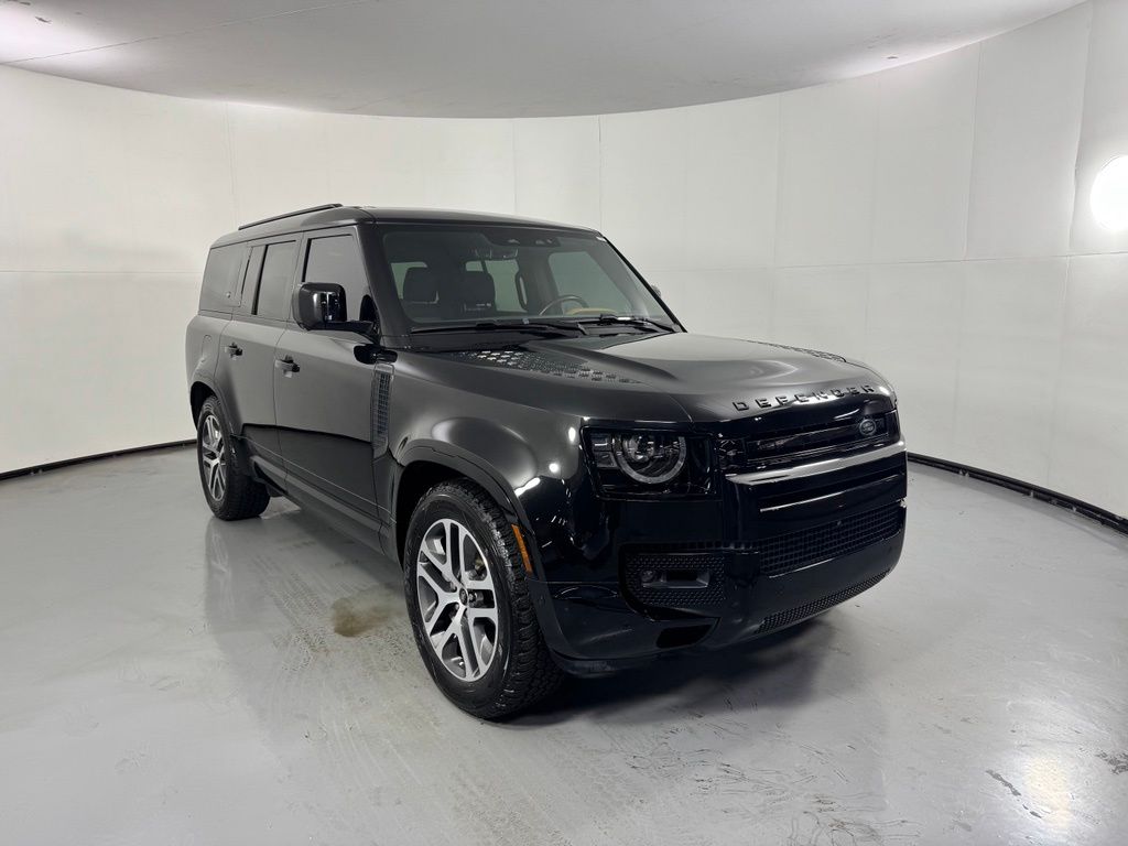 Used 2024 Land Rover Defender 130 X-Dynamic SE SUV
