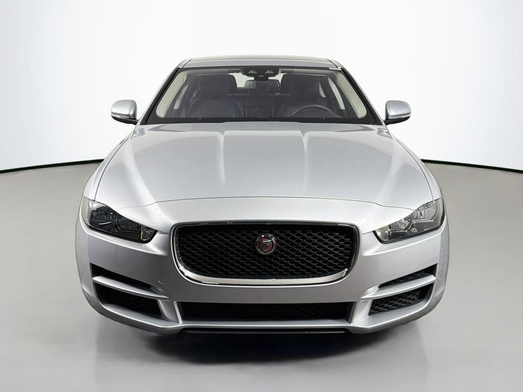 Used 2018 Jaguar XE 25t Sedan