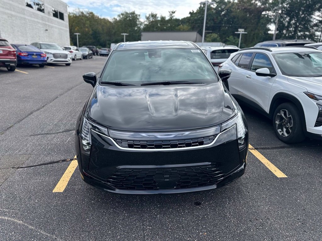 New 2027 Chrysler Pacifica Select Van Passenger Van
