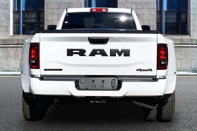 New 2027 Ram 3500 Big Horn Truck Crew Cab