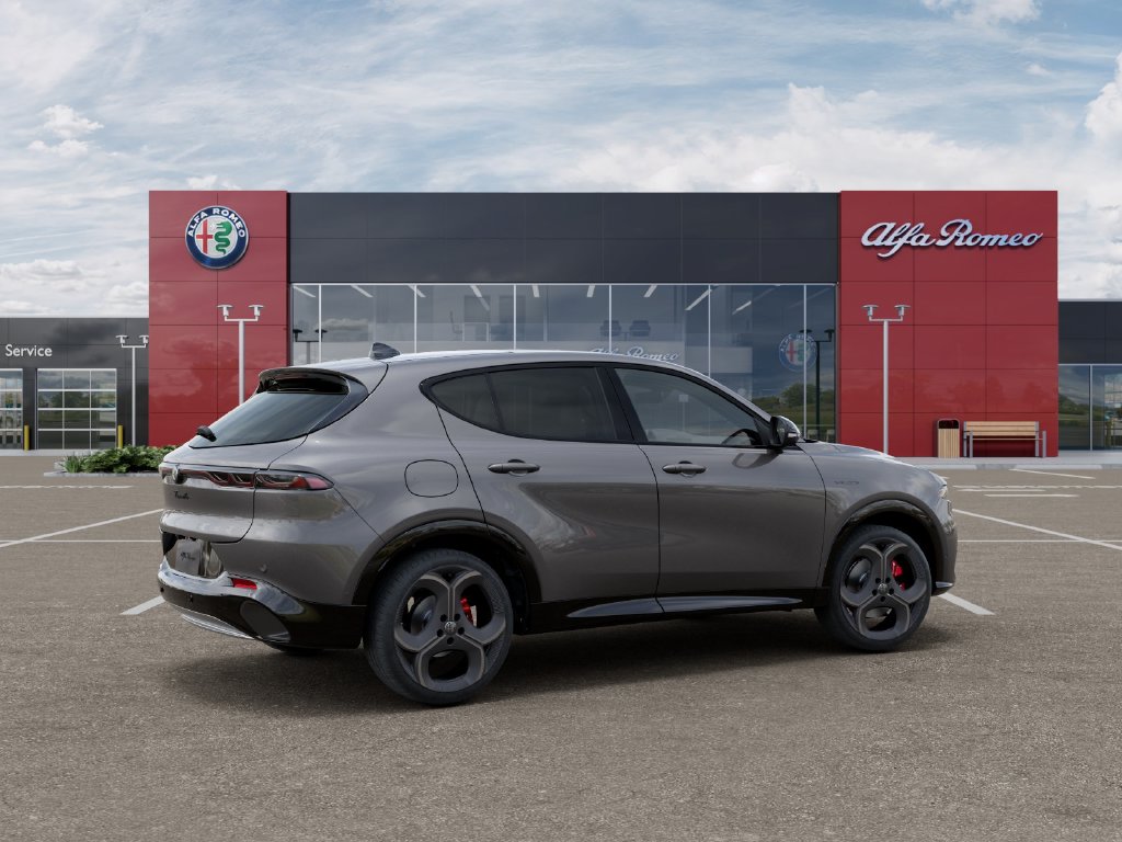 New 2026 Alfa Romeo Tonale Base SUV