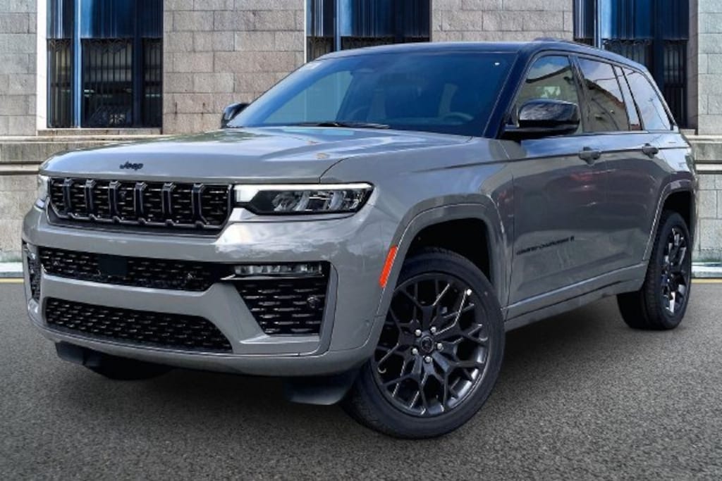 New 2027 Jeep Grand Cherokee Summit SUV