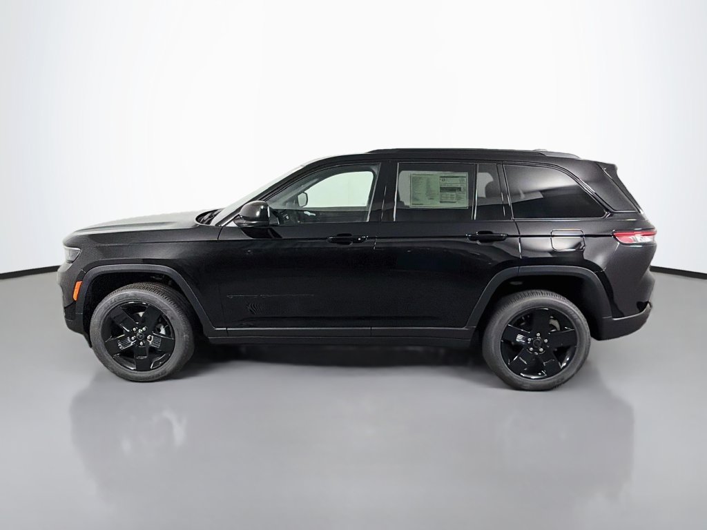 New 2027 Jeep Grand Cherokee Laredo X SUV