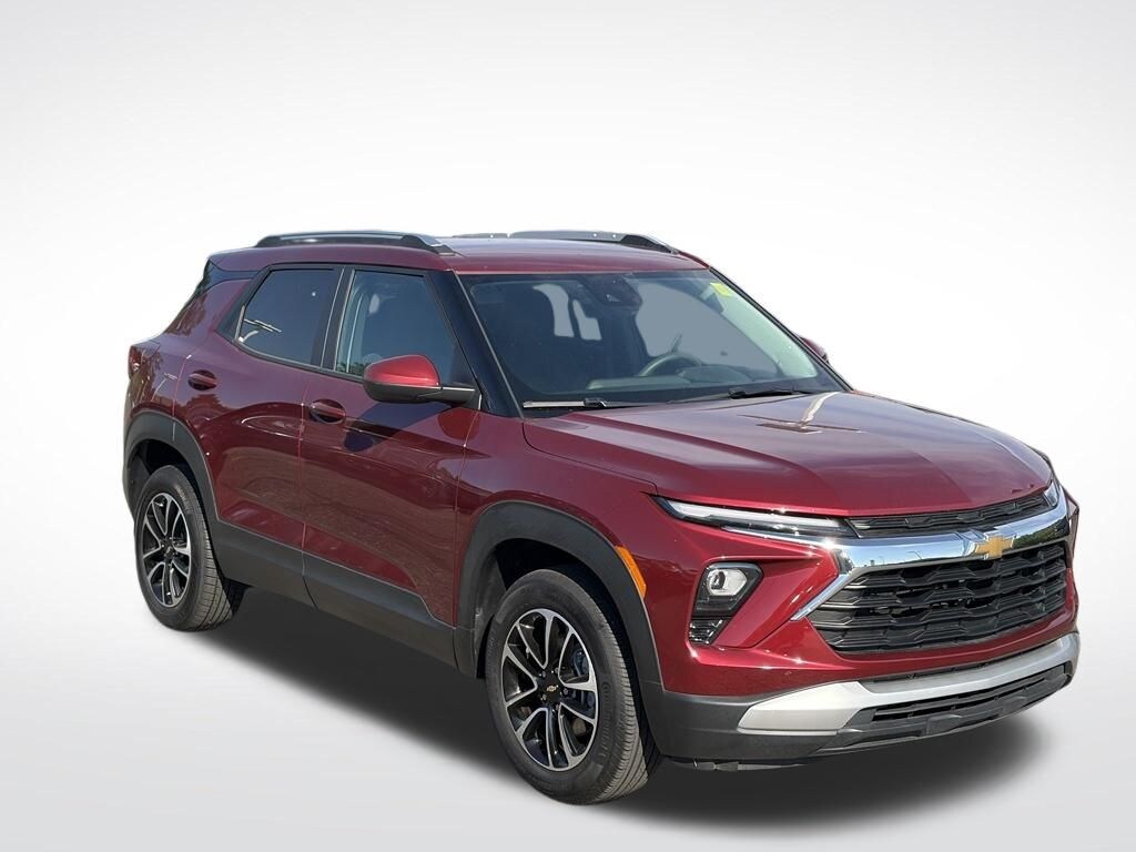 Used 2025 Chevrolet Trailblazer LT SUV