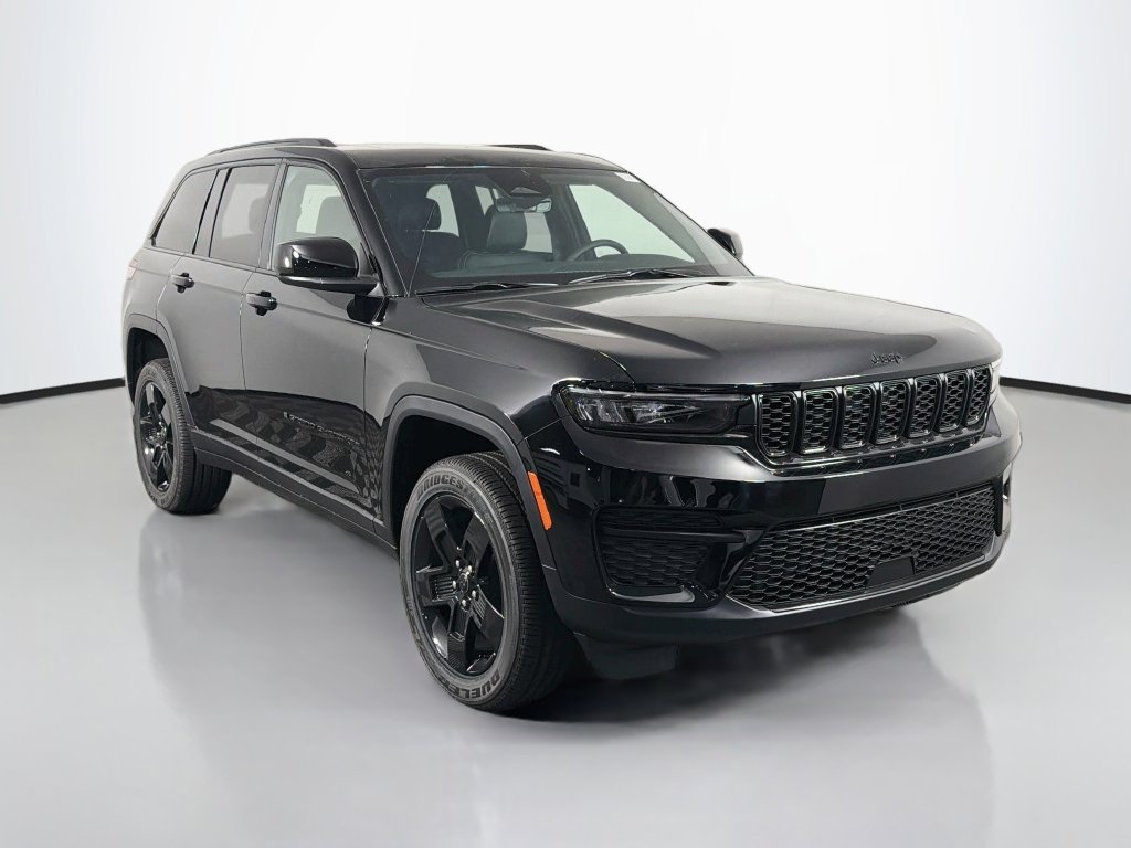 New 2027 Jeep Grand Cherokee Laredo X SUV