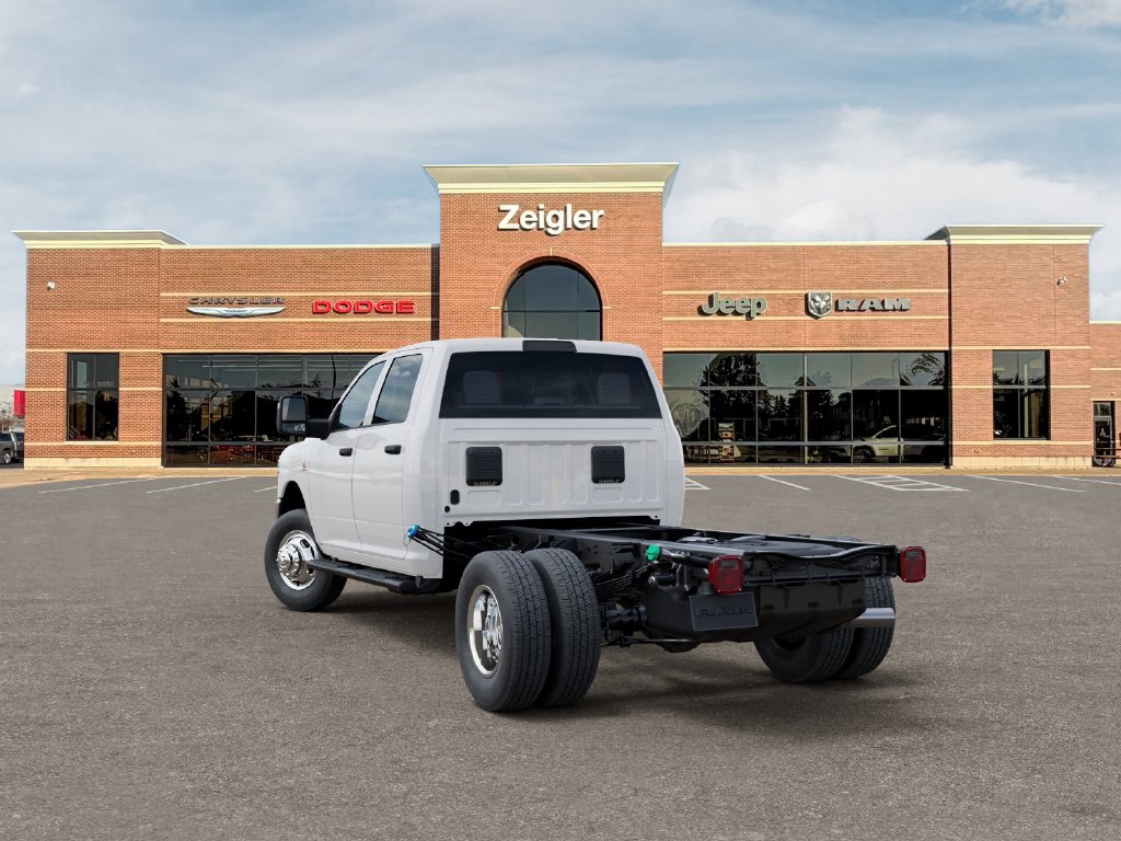 New 2027 Ram 3500 Chassis Tradesman/Big Horn Truck Crew Cab