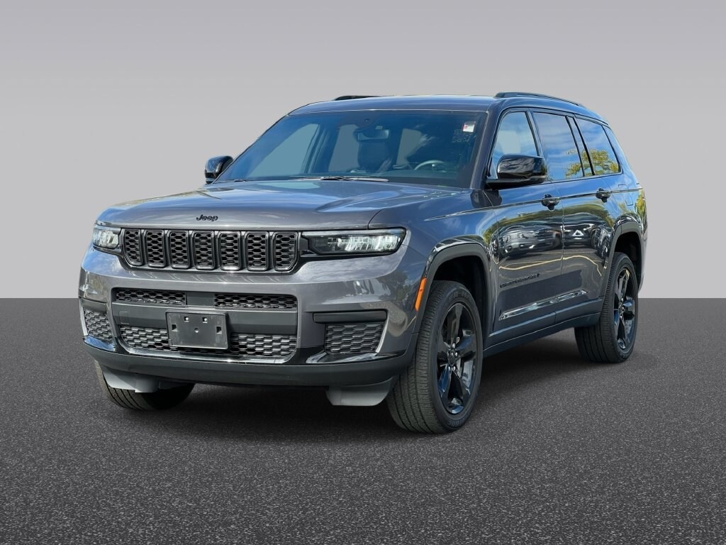 Used 2023 Jeep Grand Cherokee L Altitude SUV